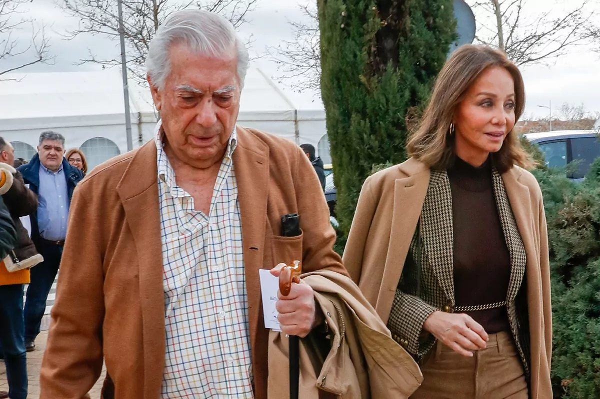 Isabel Preysler, Mario Vargas Llosa y la explicación a las fotos del  escritor en otra vivienda del centro | Famosos