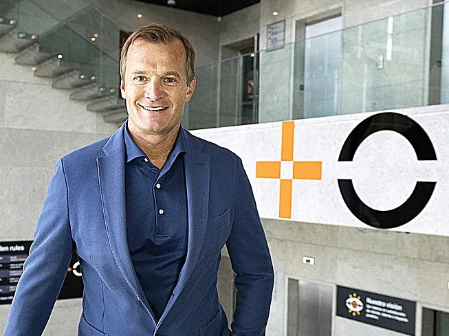 MasOrange capta 11.000 millones para su &#39;joint venture&#39; de fibra con Vodafone y para refinanciar deuda