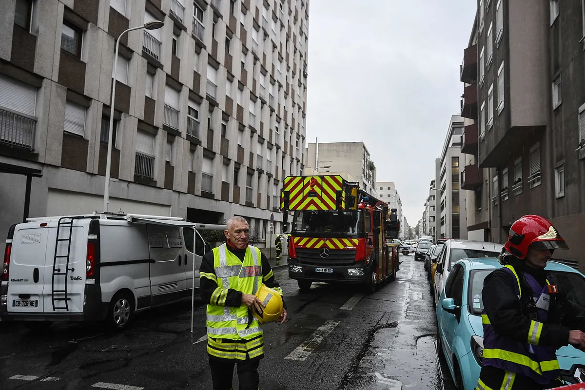 Cuatro muertos tras un incendio en un sótano de un edificio de 10 plantas en Lyon