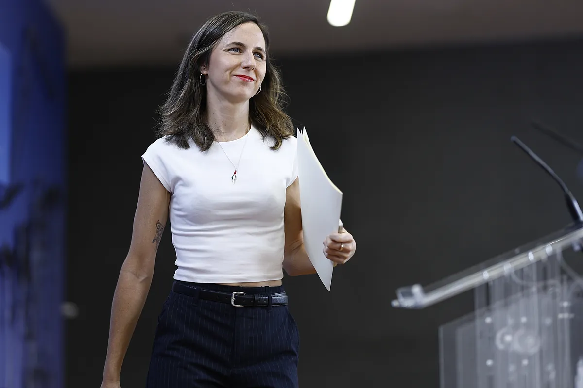 Podemos condena al fracaso el pacto migratorio entre el PSOE y Junts por ser "racista"