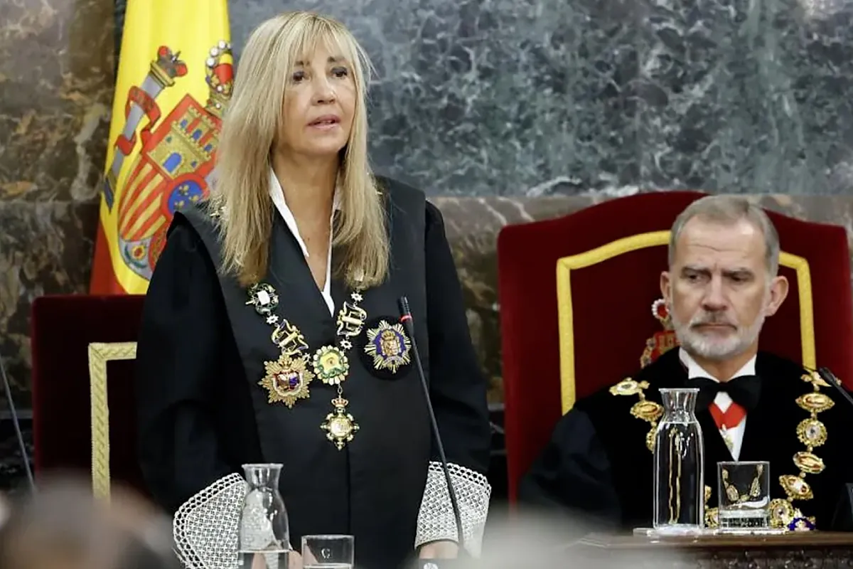 Perelló denuncia "las insistentes descalificaciones" y ataques partidistas a los jueces