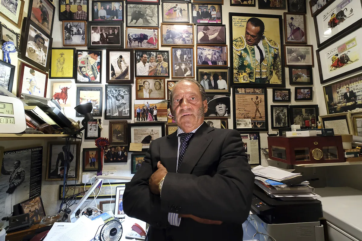 El rey de Paolo, el 'clásico' madrileño donde la sobremesa es religión: "Es fundamental, antes dejaba fumar puros"