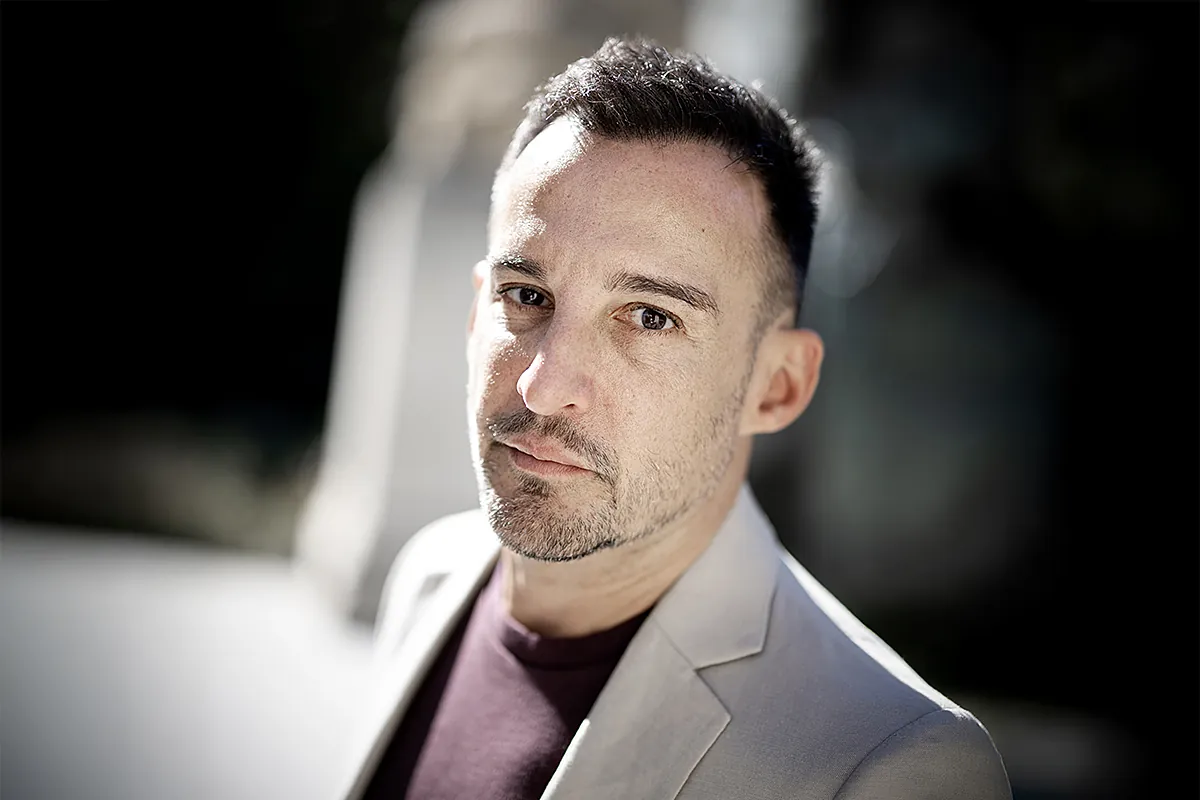 Alejandro Amenábar: "Renunciar a la trama homosexual de Cervantes sería como renunciar a mí mismo puesto que yo soy homosexual"