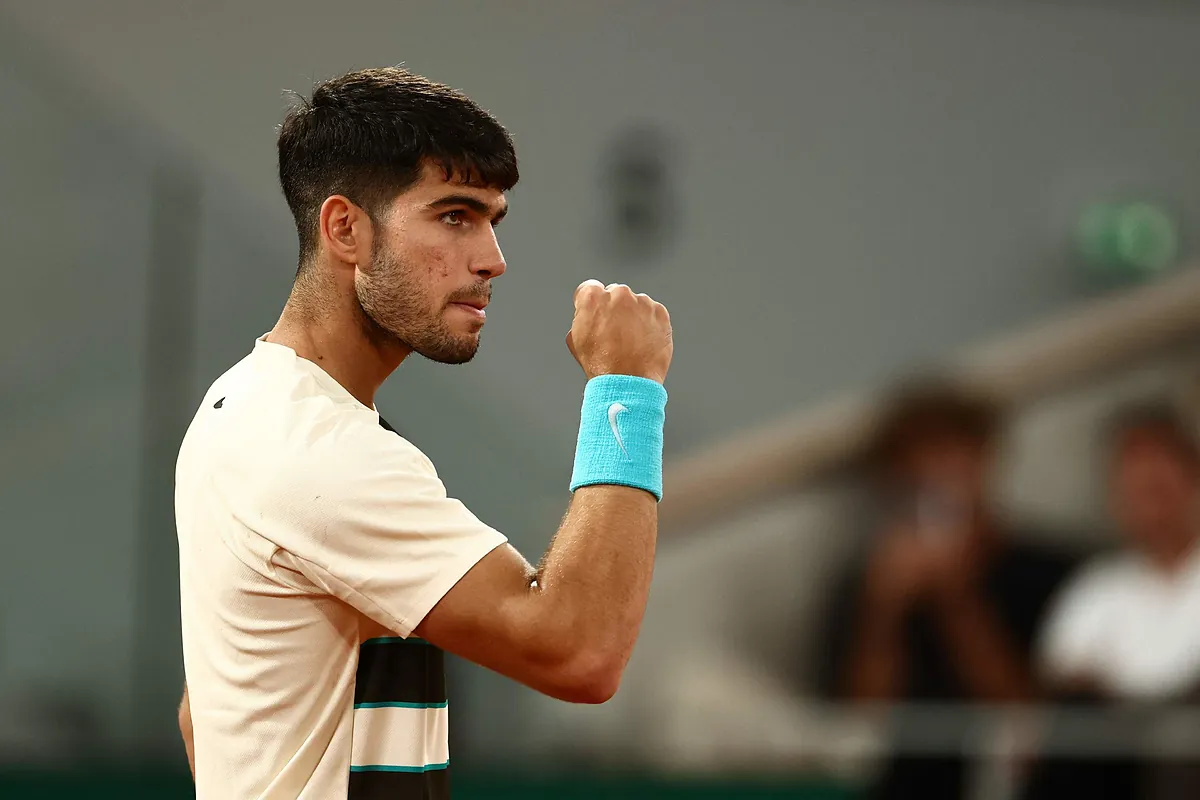 Alcaraz, la foto de la placa de Nadal, problemas para ver la otra semifinal y un enfado: "No soy como otros, que siempre están serenos" | Roland Garros 2025
