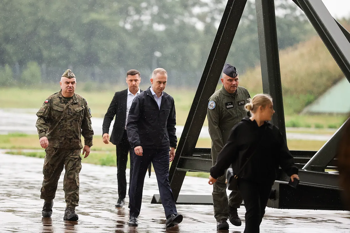 Polonia neutraliza un dron sobre instalaciones gubernamentales y detiene a dos bielorrusos
