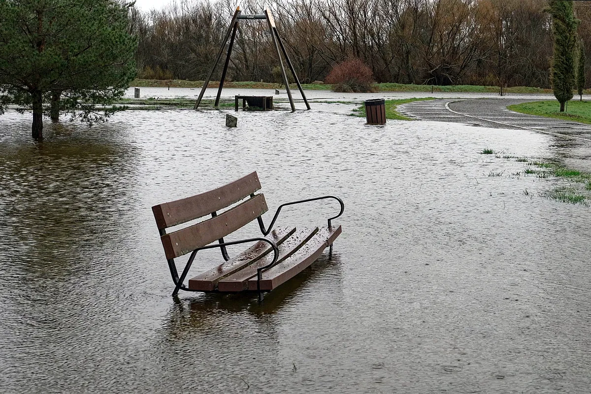 La borrasca Jana pone en alerta a todo el país en el peor día del temporal