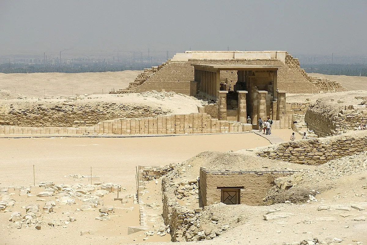 Desaparece una tablilla de más de 4.000 años de la necrópolis de Sakara, al sur de El Cairo