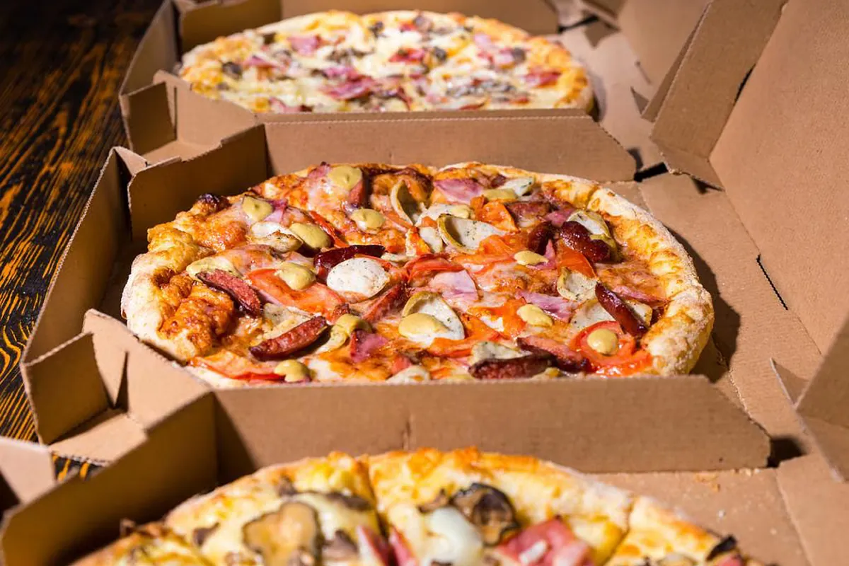 Desde la entrega de pizzas en el Pentágono que puede anunciar un ataque de EEUU a Venezuela hasta la medida de la marcha de la economía en función de la venta de calzoncillos