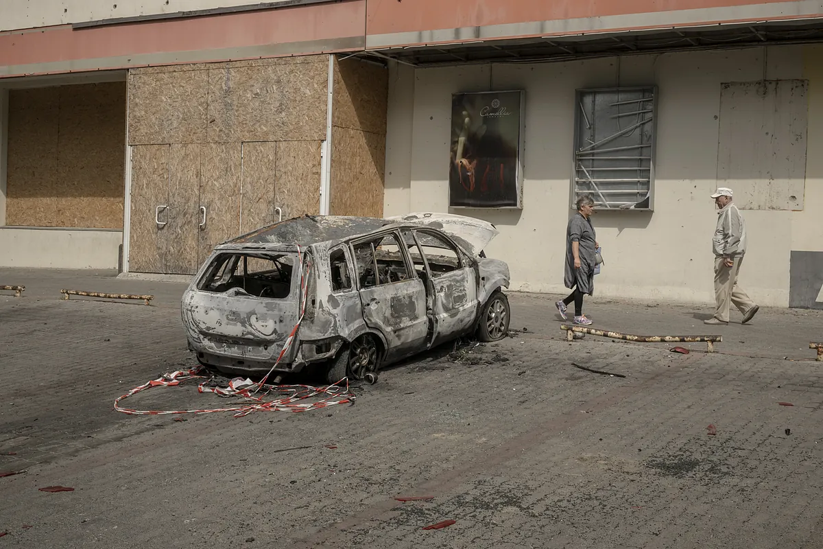 Guerra Ucrania - Rusia, últimas noticias | Dos muertos y ocho heridos en Ucrania tras un ataque ruso con misiles y drones antes del alto el fuego unilateral de Putin de 72 horas