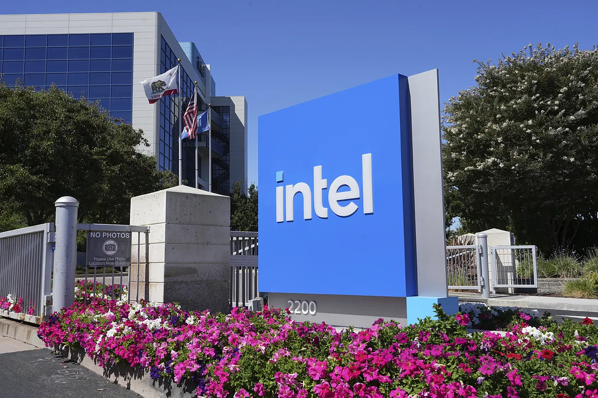 El secretario de Comercio de EEUU confirma el interés del Gobierno en hacerse con una participación en Intel