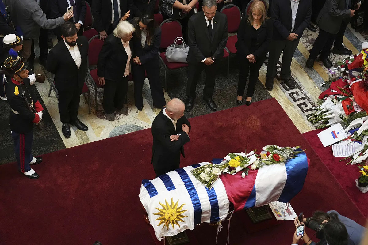 Lula'nın varlığı Mujica'ya veda sonunu işaret ediyor: “Pepe gibi bir kişi ölmez”