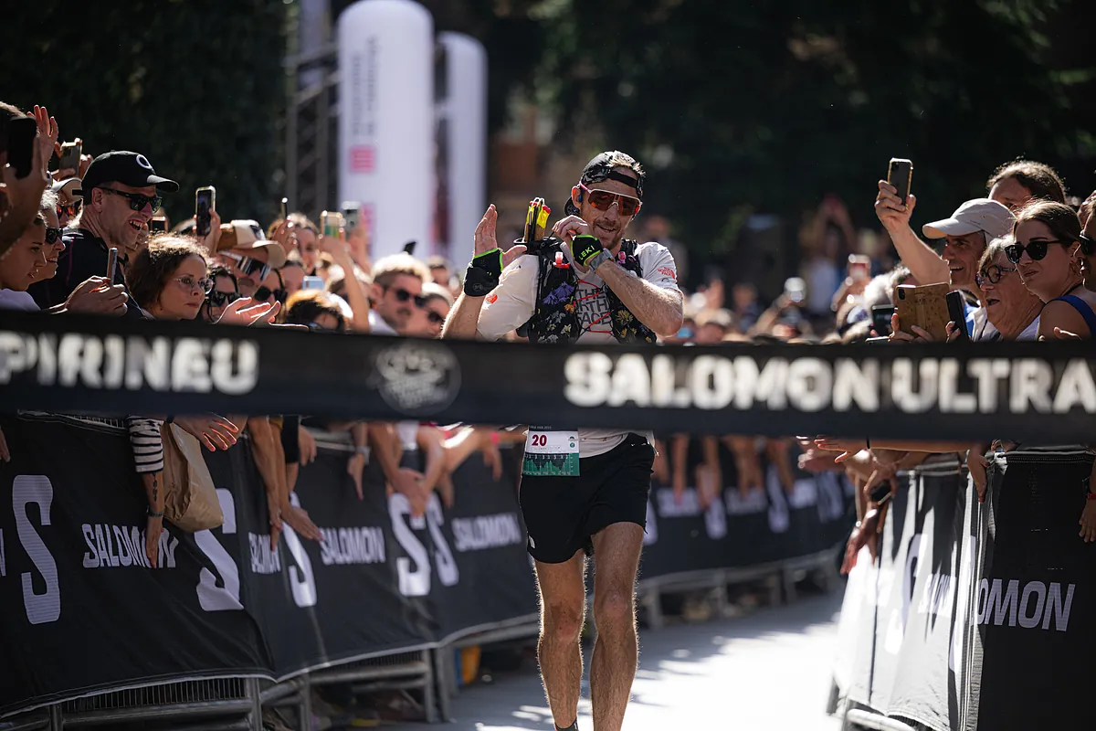 Jonathan Albon y Anna Ongaro conquistan la Ultra Pirineu más intensa de los últimos años