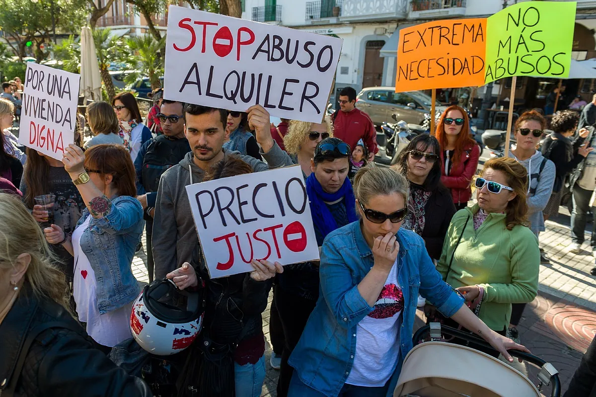 El juzgado reactiva el desahucio de una familia con seis menores tras no reconocer su situación de vulnerabilidad