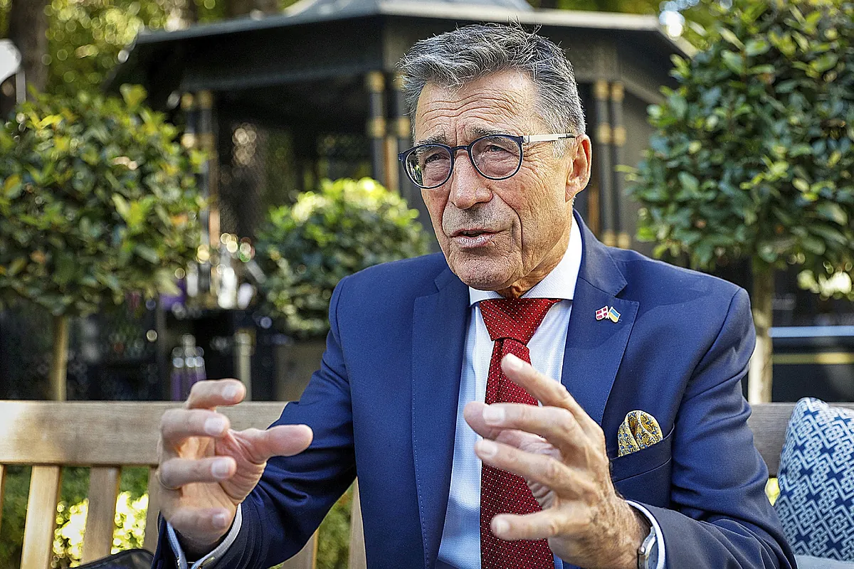 Anders Fogh Rasmussen, ex secretario general de la OTAN: "Nadie está a salvo. No descarto ataques rusos contra países del Sur de Europa"