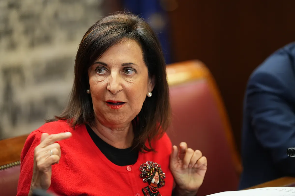 Robles acusa a Feijóo de orquestar una petición  coordinada  de las CCAA del PP de medios  increíbles  para atacar al Gobierno