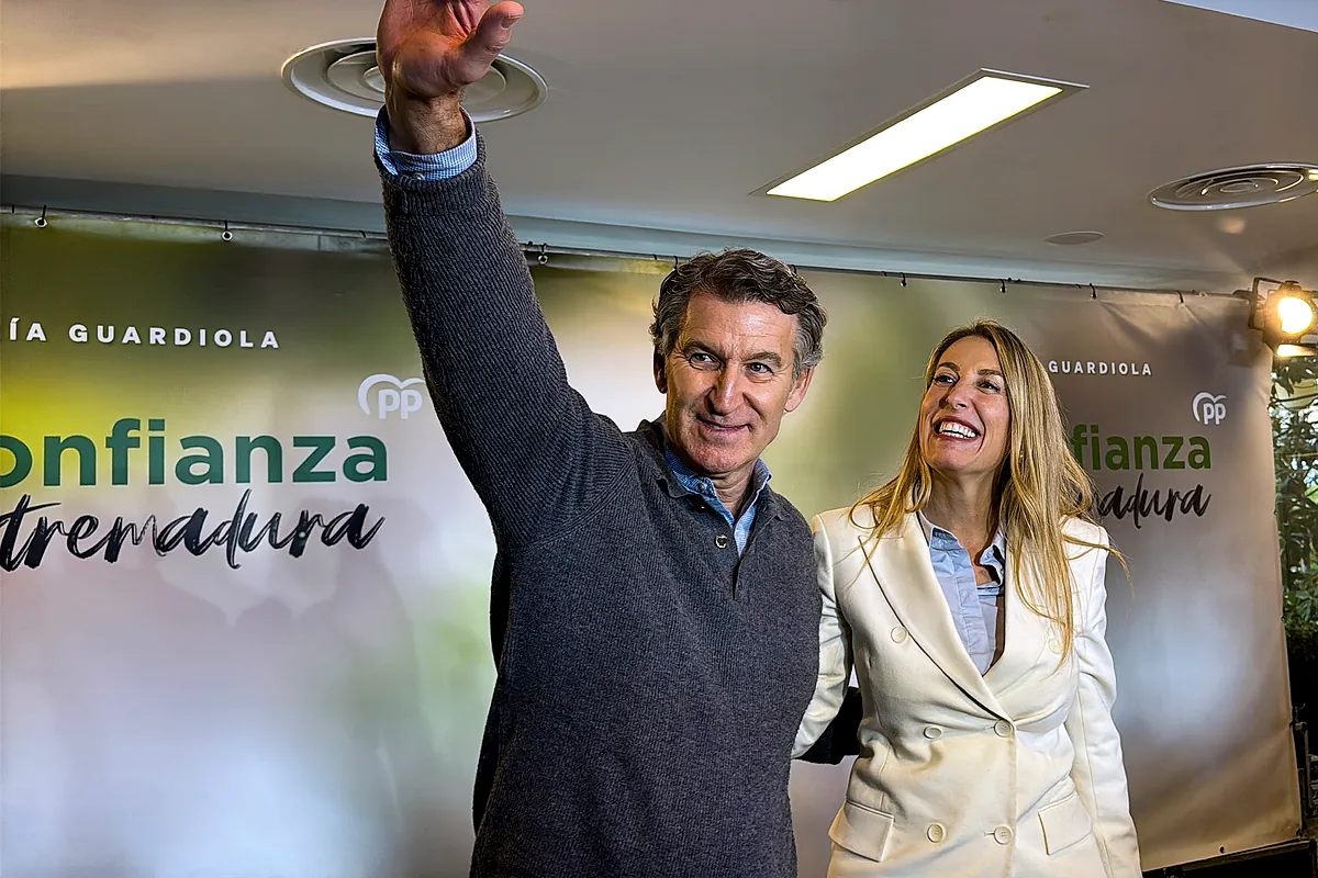 El PP busca un plus transversal de Guardiola para gobernar en solitario y el PSOE lo fía todo a que dependa aún más de Vox