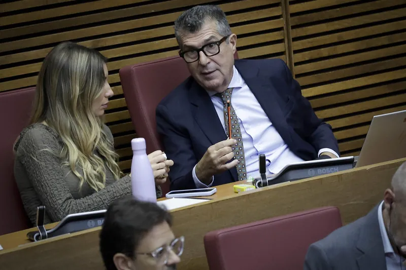Un diputado del PP se dirige en las Cortes al parlamentario de Compromís que fue en la flotilla: "Qué gordito has salido de Auschwitz"