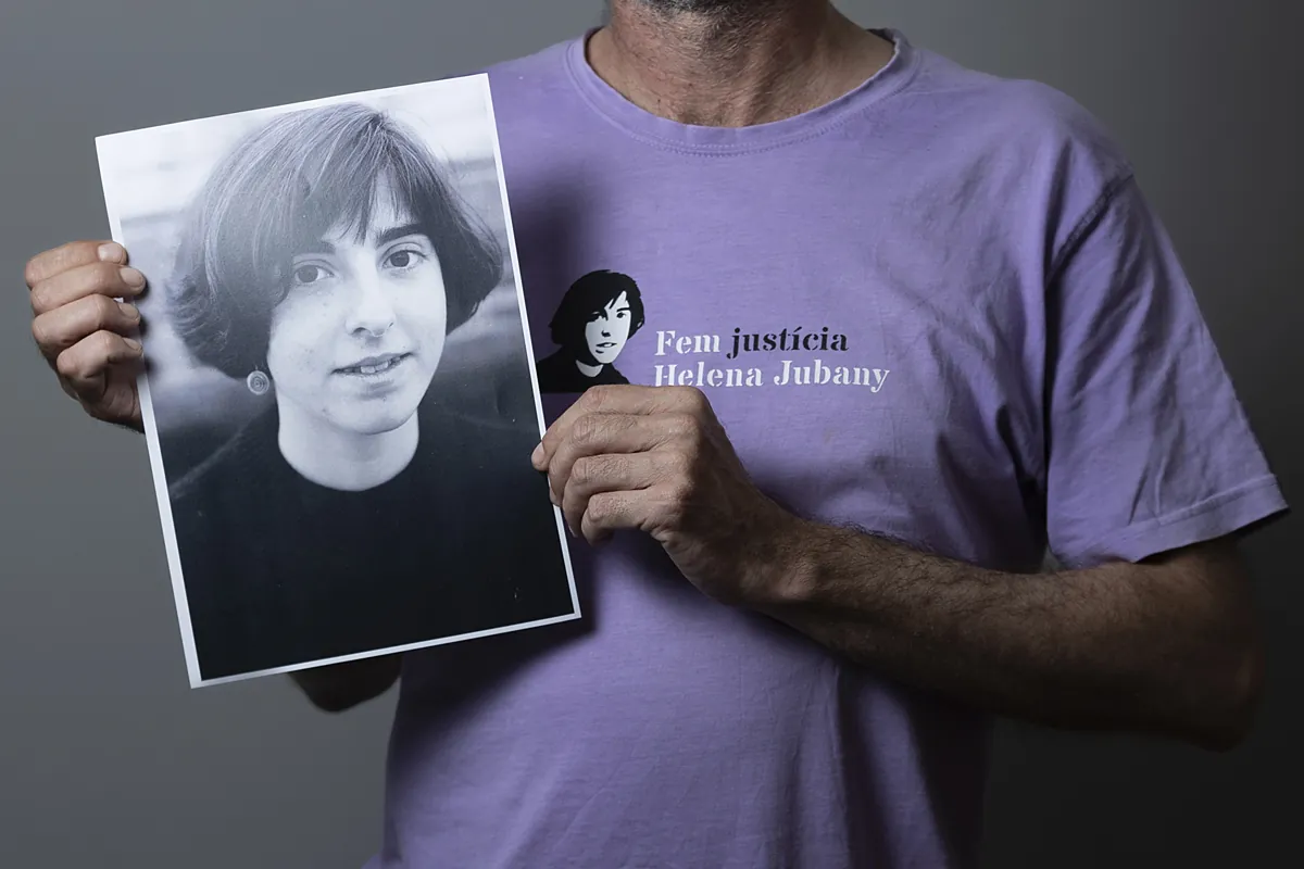 La Fiscalía pide que declare el principal sospechoso del asesinato hace 24 años de la bibliotecaria Helena Jubany tras unos nuevos informes biológicos