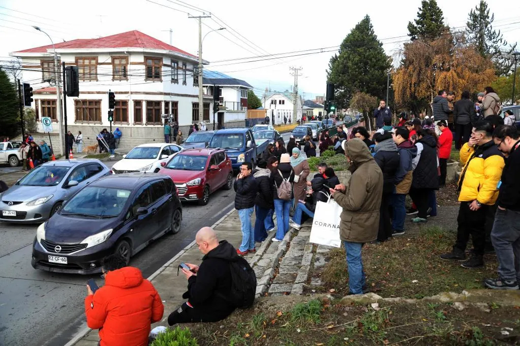 Chile levanta la alerta de tsunami tras potente terremoto de 7,5 grados