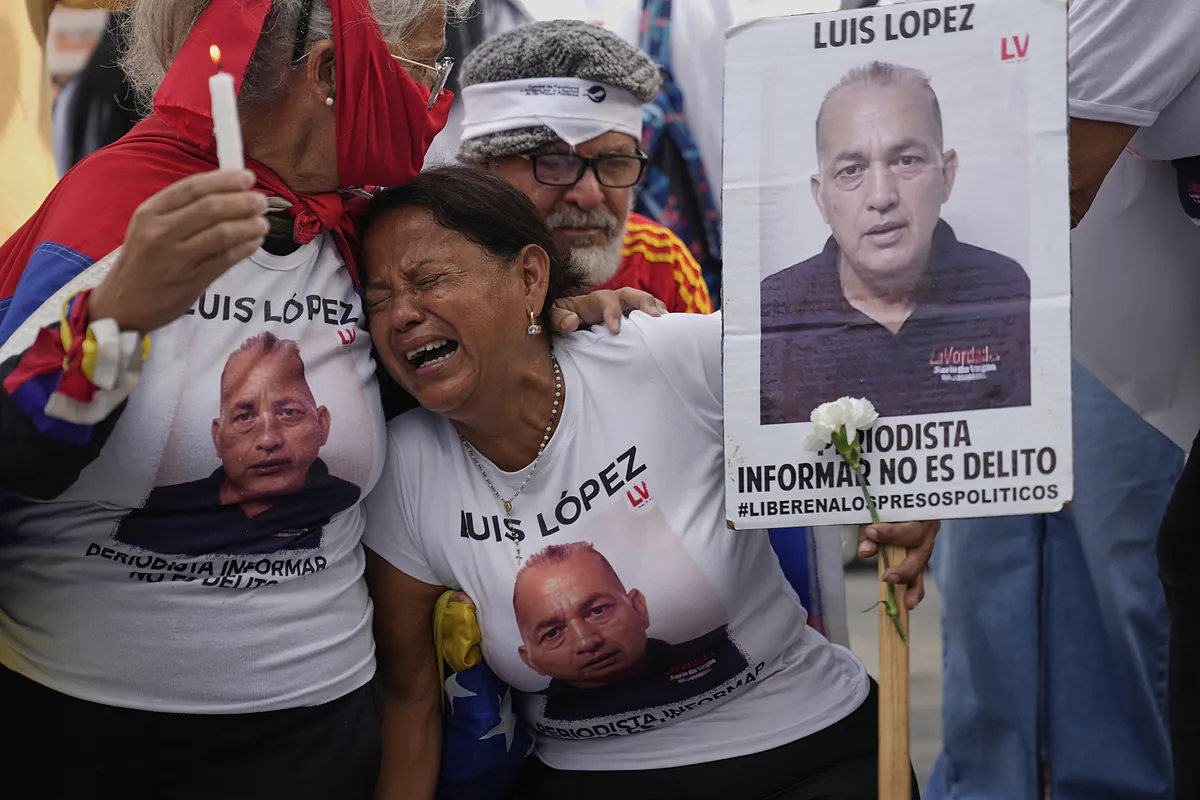 Encarcelan a una periodista por un reportaje sobre robos y deportados en Caracas