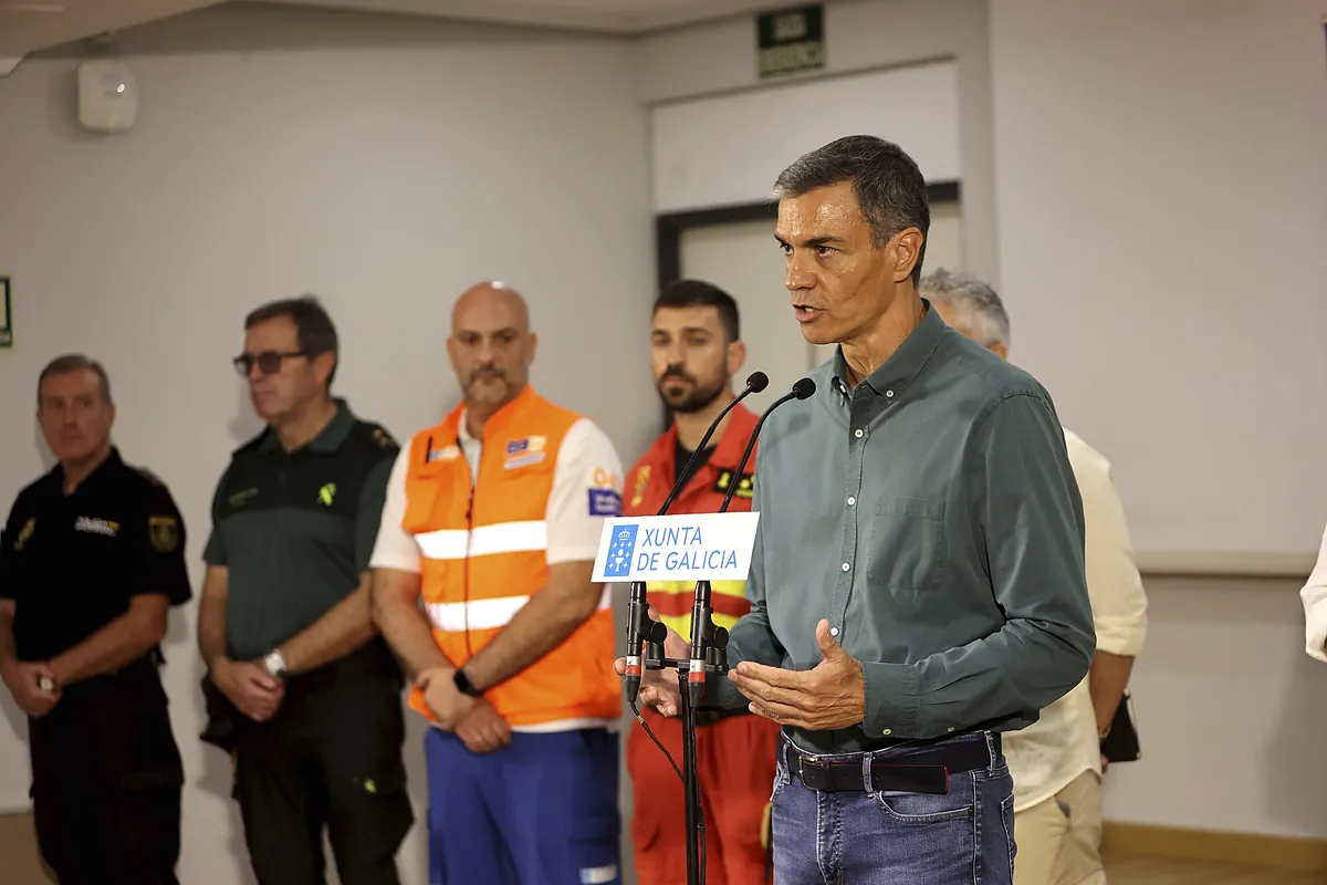 Vuelve el Rey y Sánchez se despierta