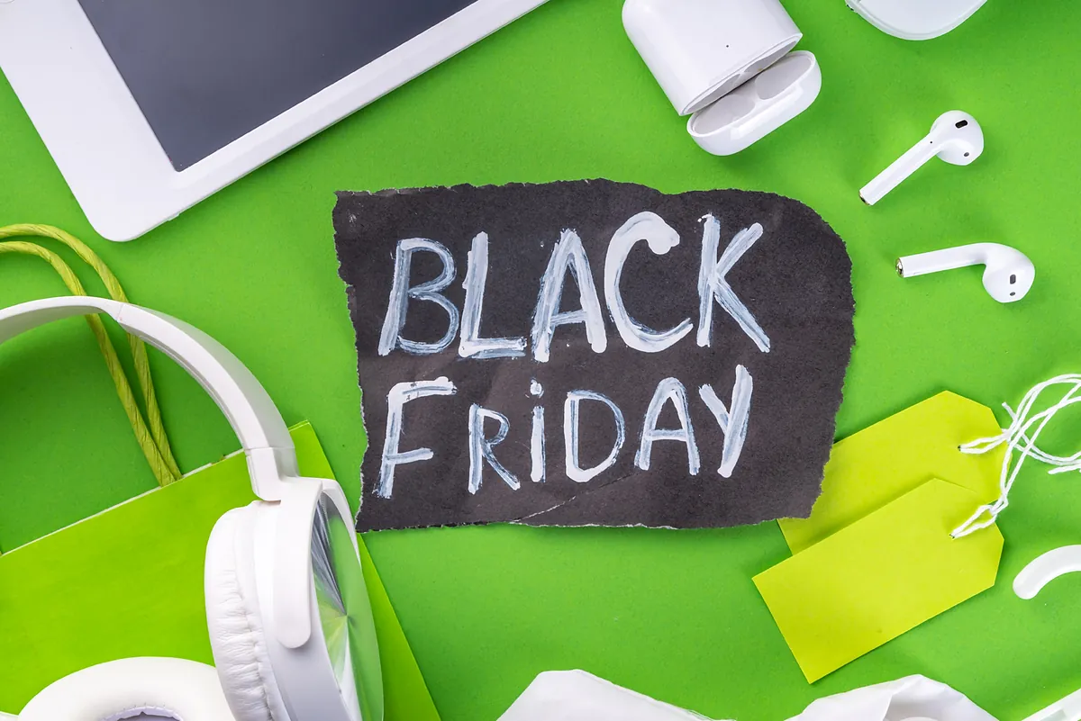 AirPods 4 en mínimos históricos: los auriculares más vendidos arrasan en el Black Friday de Amazon 2025