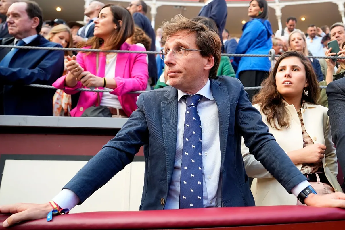 Un sobrino de José Luis Martínez-Almeida, alcalde de Madrid, atraca una gasolinera y acaba detenido en Soto del Real