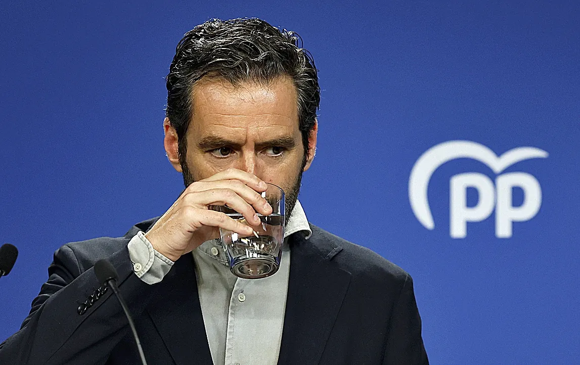 Los barones del PP obligan a Sánchez a hablar del apagón, la inmigración, los trenes y la educación infantil gratuita en la Conferencia de Presidentes