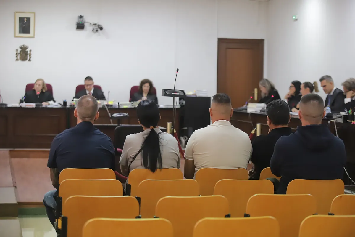 El juicio por el hundimiento del Rúa Mar acabará la próxima semana con los testimonios de cinco de los seis acusados