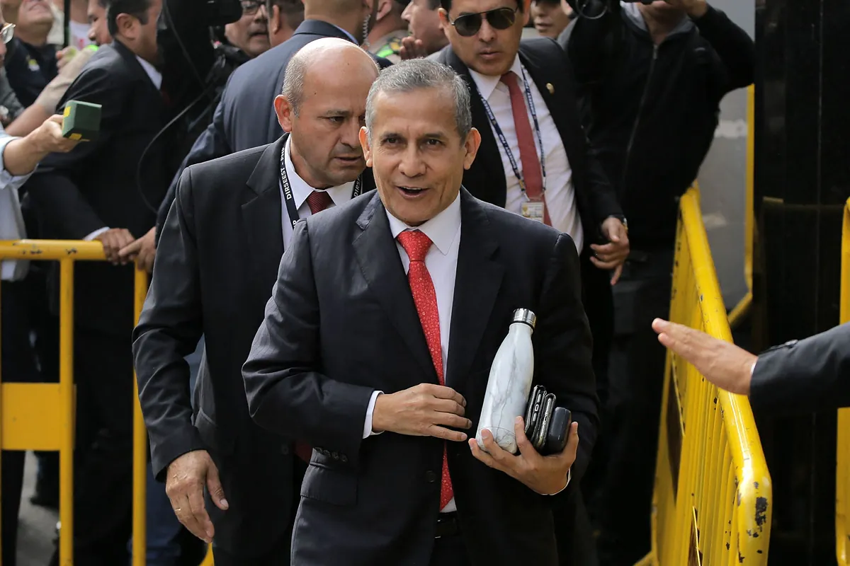 Kara para aklama için eski Peru cumhurbaşkanı Ollanta Humala için on beş crcel yıl