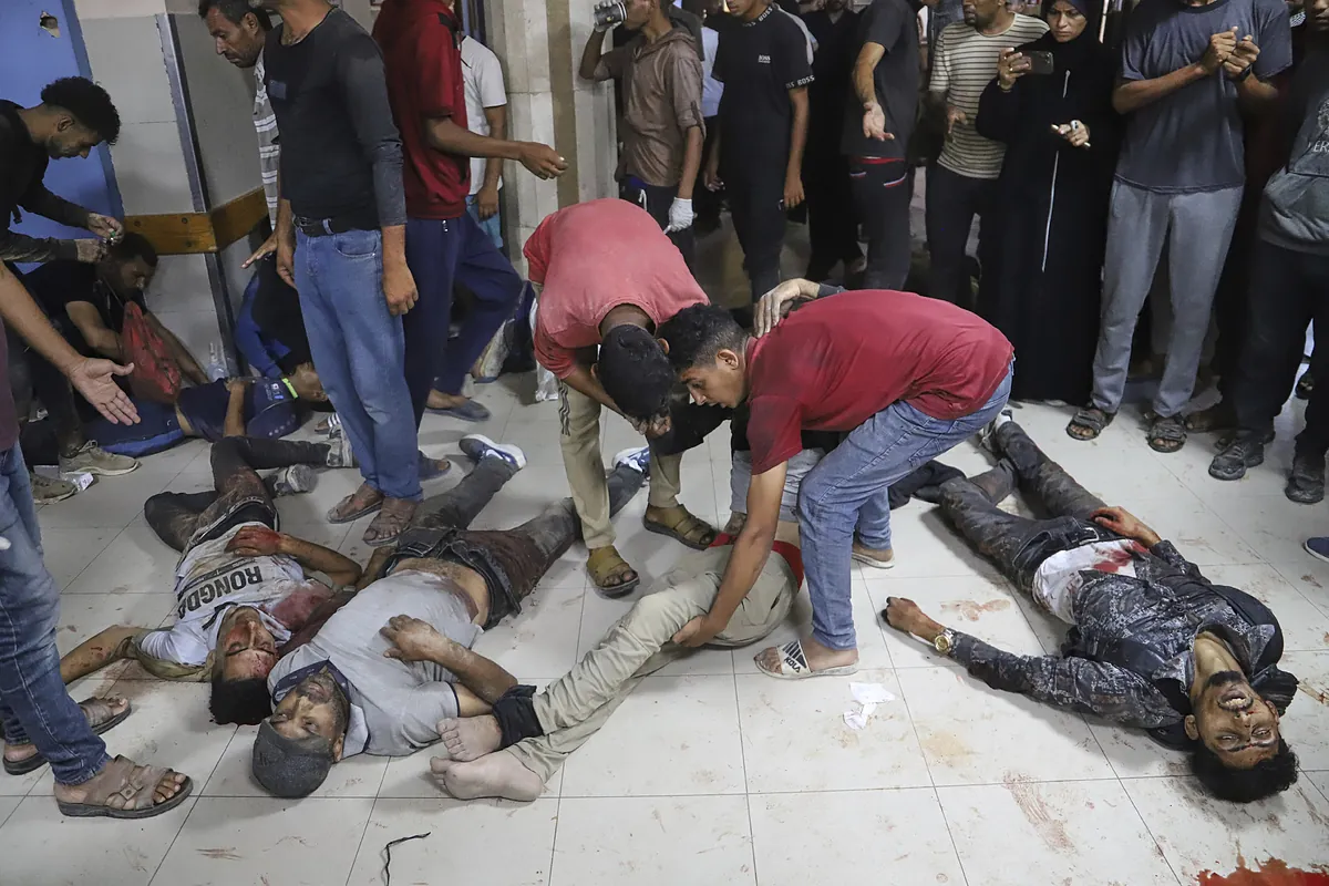 İsrail 32 Filistinliyi öldürüyor ve Rafah'ta yardım dağıtımını beklerken 80'den fazla acıyor