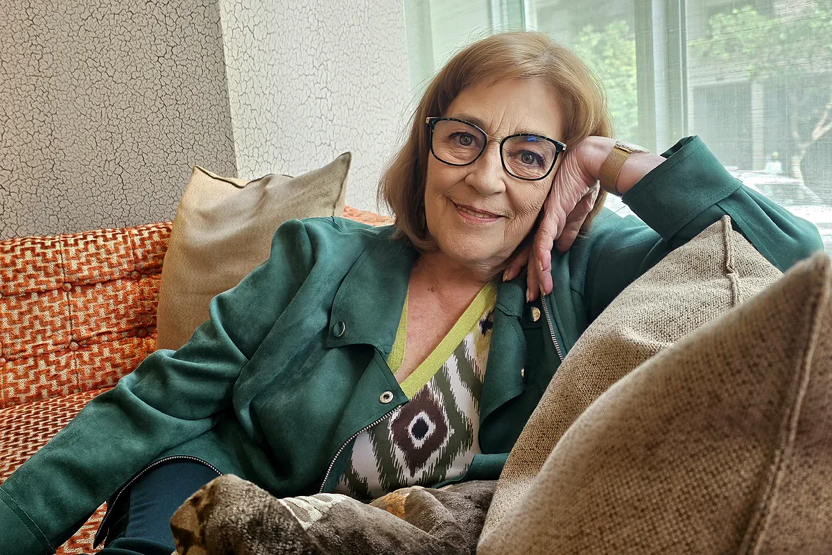 Los 80 de Carmen Maura: la 'chica Almodóvar' que sufrió dos matrimonios complicados