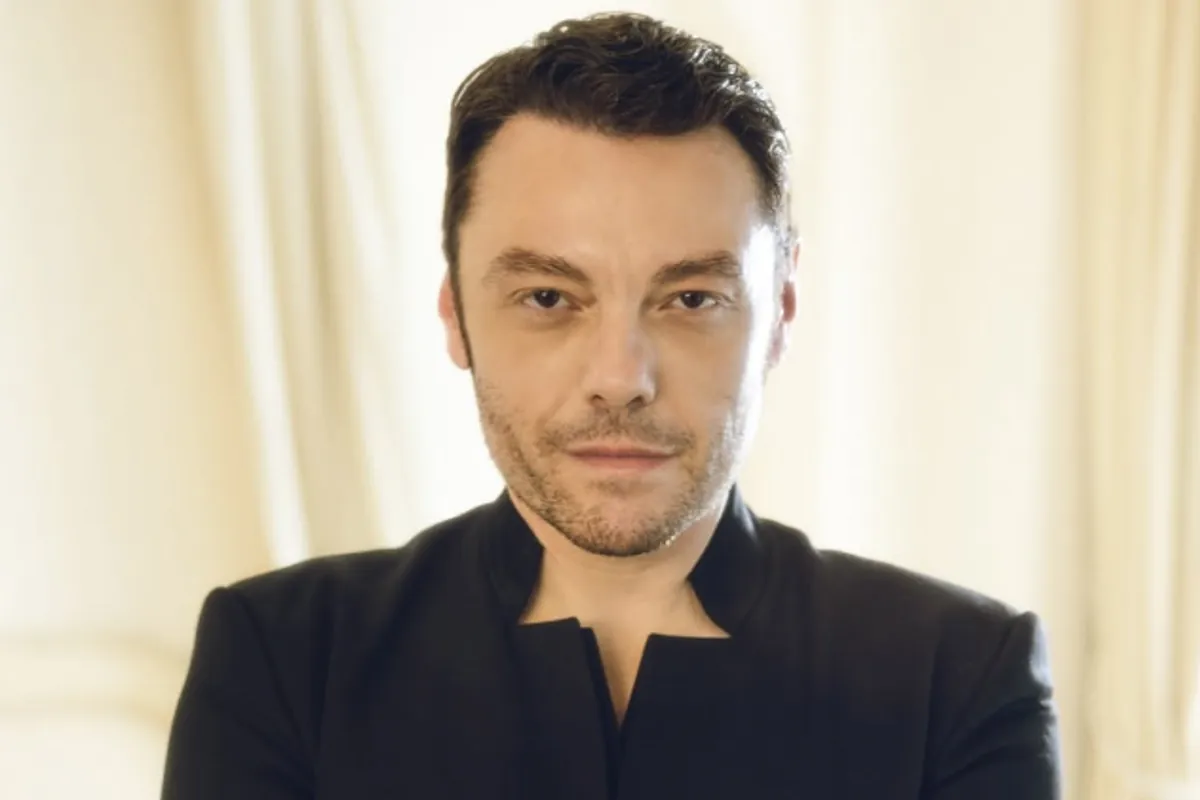 La "reconstrucción" de Tiziano Ferro tras dos años de "desastre": "Mi nuevo disco habla sobre inseguridades, pero también de afirmaciones de vida"