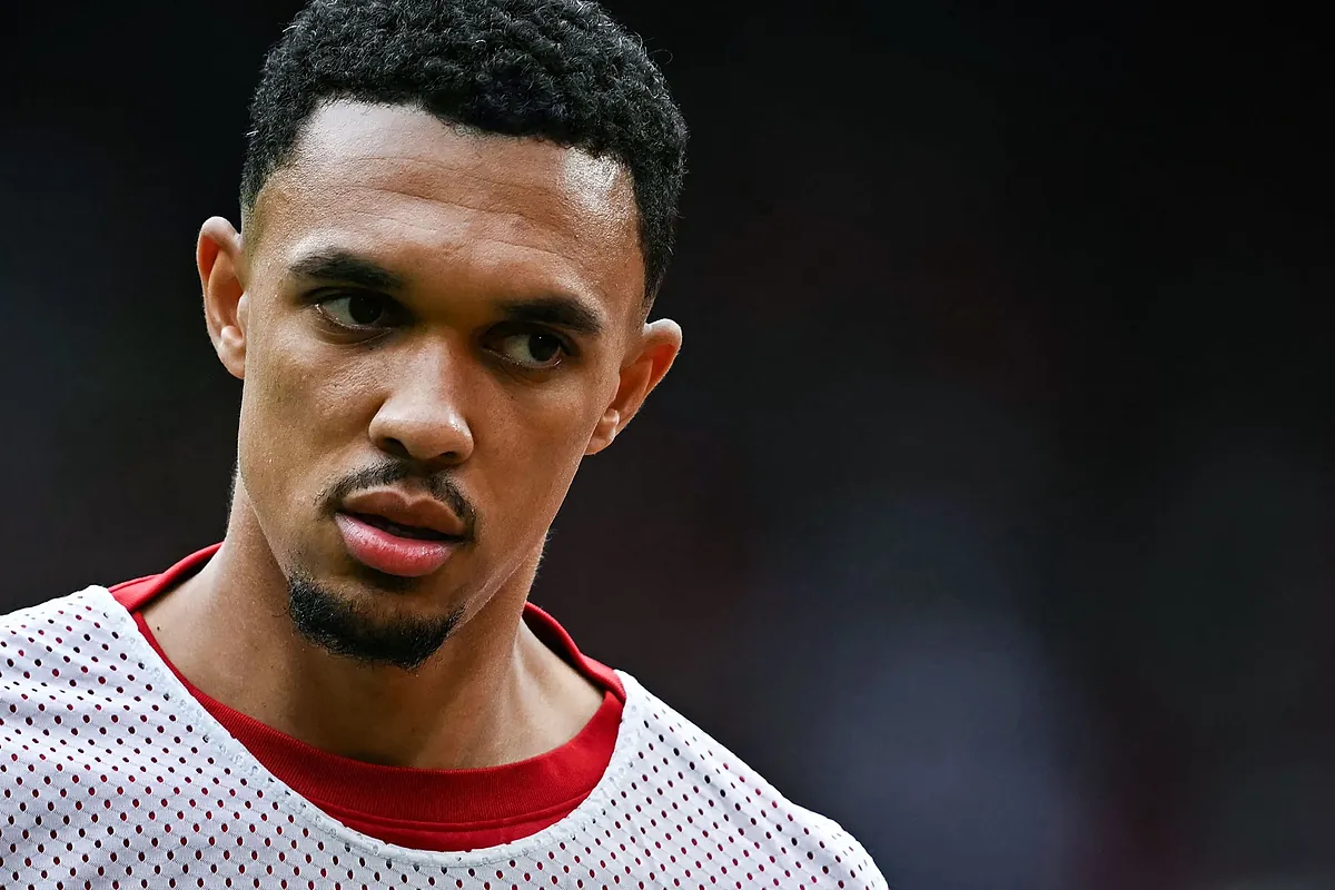 El Real Madrid hace oficial el fichaje de Alexander-Arnold, que firma hasta 2031 y disputará el Mundial de Clubes tras pagar cinco millones al Liverpool