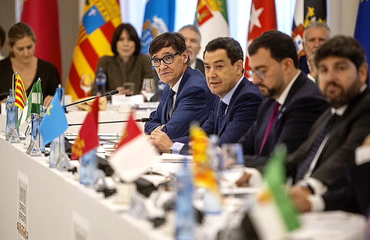 Las CCAA estallan contra los  privilegios  a Cataluña:  El PSOE rompe la igualdad de todos los españoles. Cualquier progresista de verdad sabe que esto es un atropello 