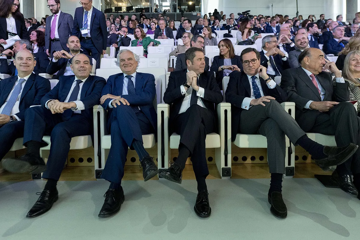 La guerra sucia entre Cuerva y Garamendi enfanga la carrera electoral en Cepyme y divide a los empresarios: "Es un suicidio, nos va a pasar una factura terrible"