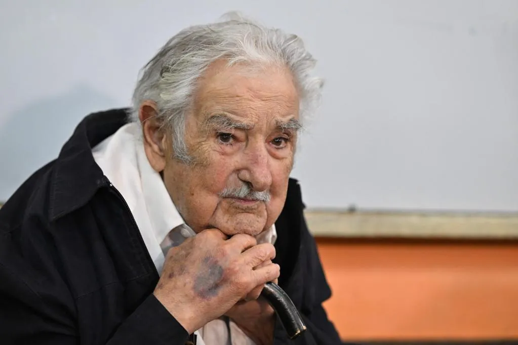 Uruguaylı eski Başkanı Jos Mujica kanserinin terminal aşamasını geçti