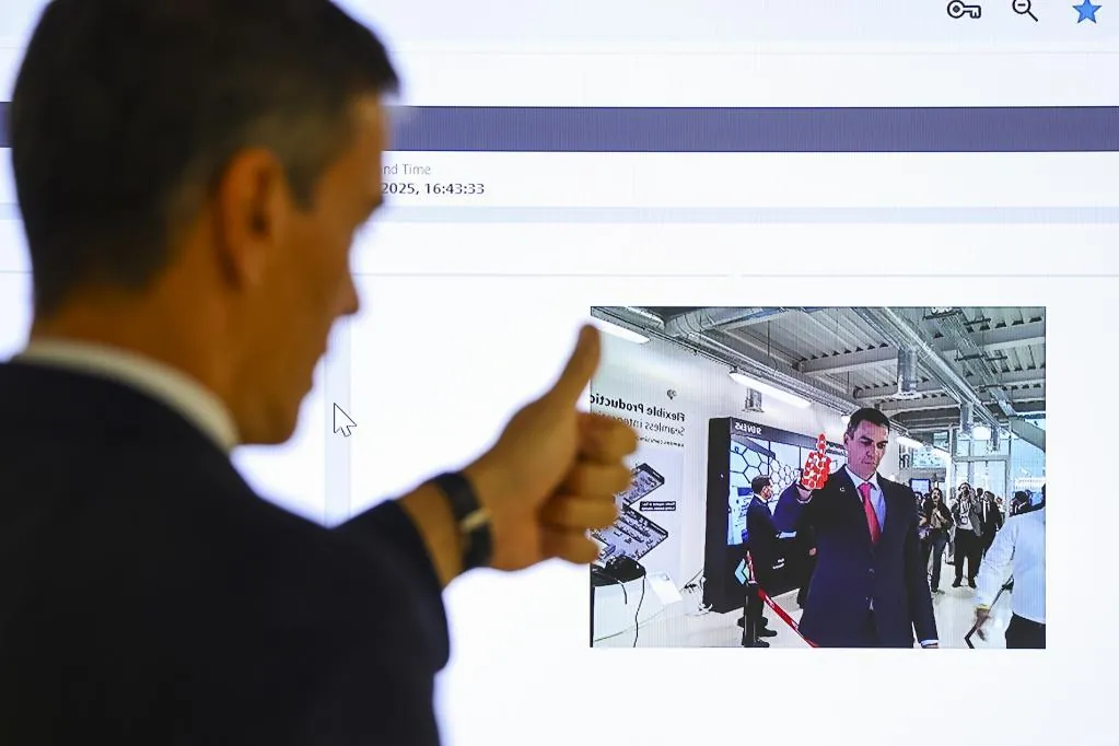 El otoño de la corrupción asedia a Sánchez: su círculo personal, a juicio y el político, más salpicado