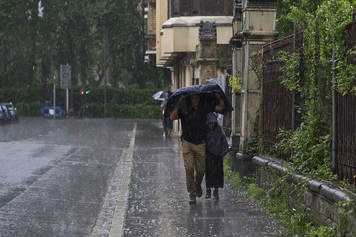 Cataluña, Aragón y Comunidad Valenciana continúan en alerta por riesgo de tormentas