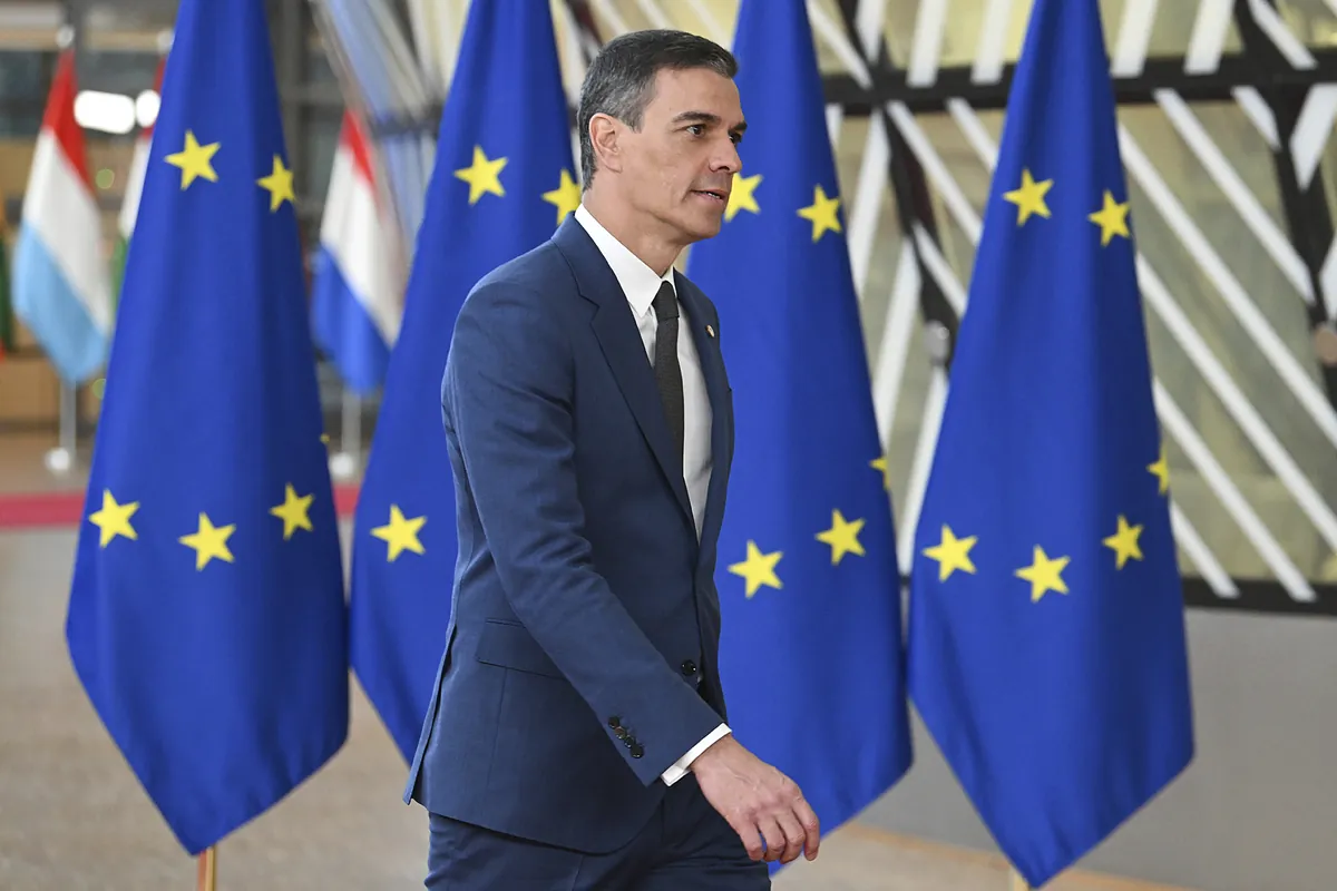 Bruselas rechaza el plan de Sánchez de incluir el cambio climático como gasto en Defensa: "Desmonta la estrategia del Gobierno"