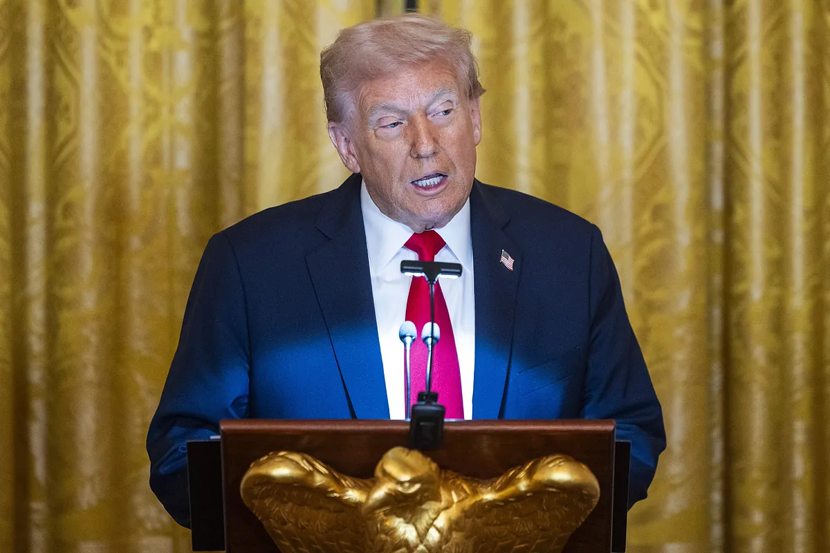 Trump y Putin hablarán hoy antes de la visita de Zelenski a la Casa Blanca de mañana