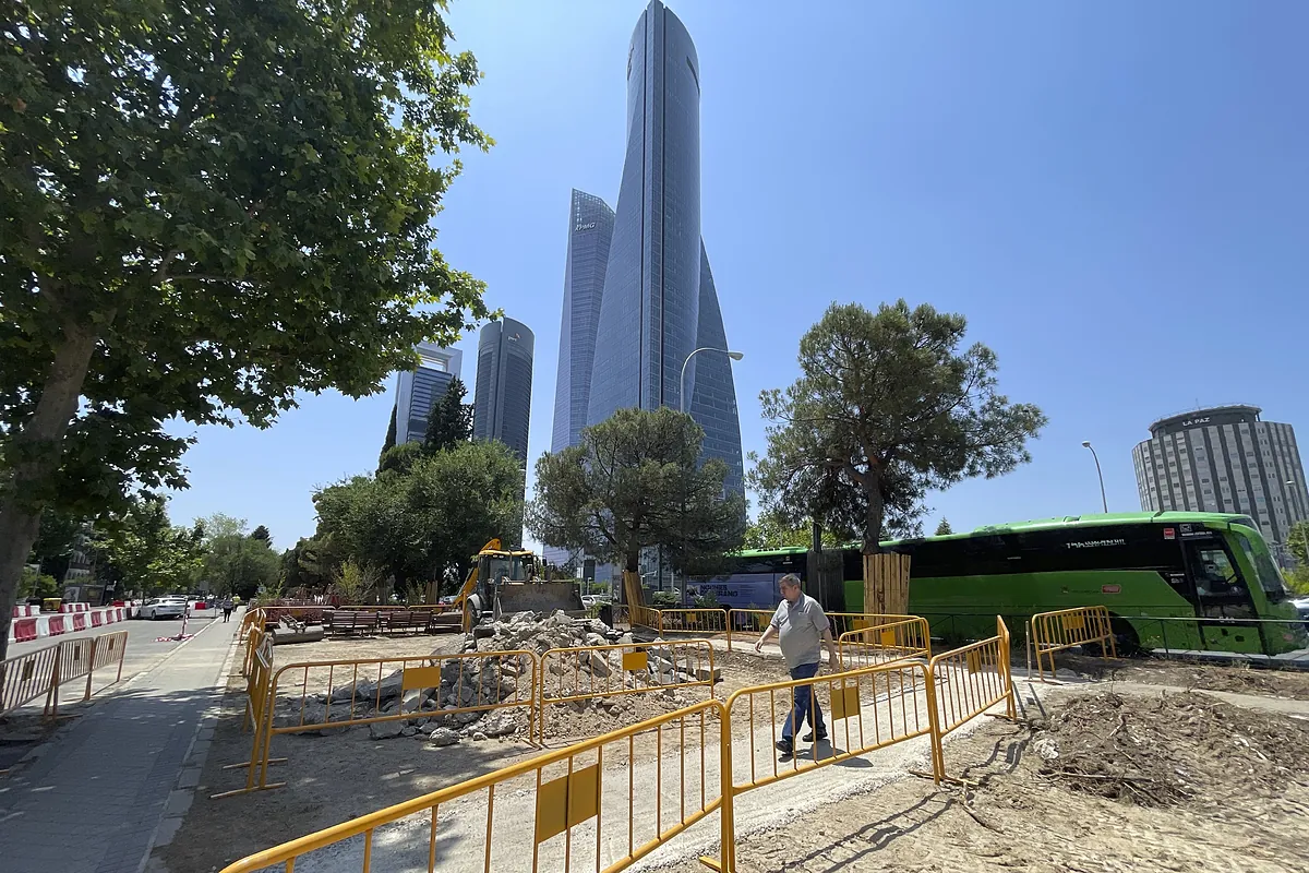 Las obras para soterrar el final de la Castellana complican el tráfico desde este lunes: cortes en los carriles centrales y desvíos por rutas alternativas