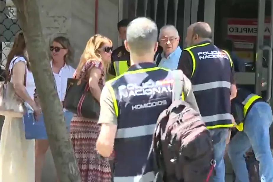 Getafe Muri'de doğal nedenlerden dolayı cadver bir ayrışma durumunda görünen kadın