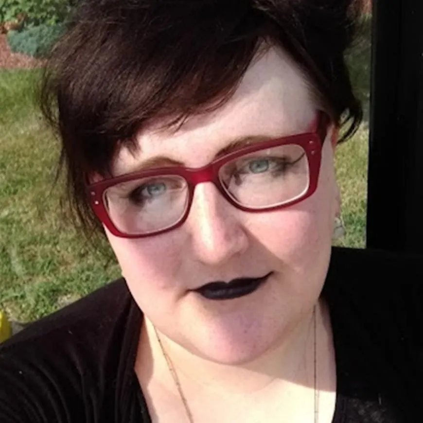 Gretchen Felker-Martin, la estrella 'trans' de DC fulminada por celebrar el asesinato de Charlie Kirk: "Fue un momento de falta de control de impulsos"