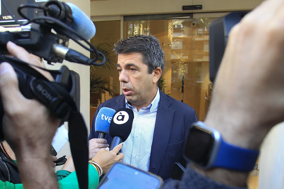 El Gobierno alienta el  razonable  rechazo de las víctimas de la dana a Carlos Mazón pero no deja de convocarle al funeral de Estado