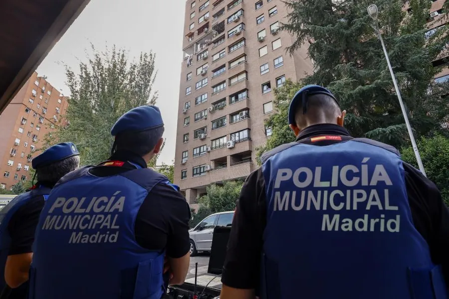 Belediye Polika'nın Madrid'de 1.000 ms ajanı olacak ve yeni güvenlik cmaras olacak