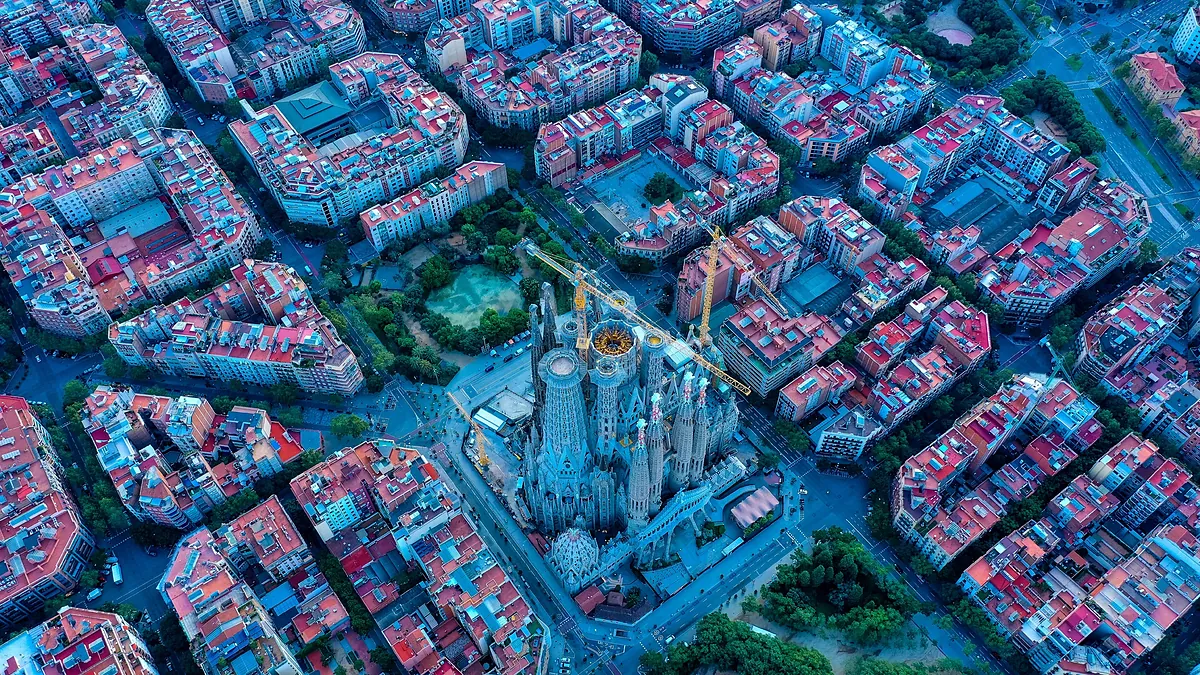 El Ayuntamiento de Barcelona avisa: el requisito indispensable para empadronarse en una vivienda y las multas por no hacerlo