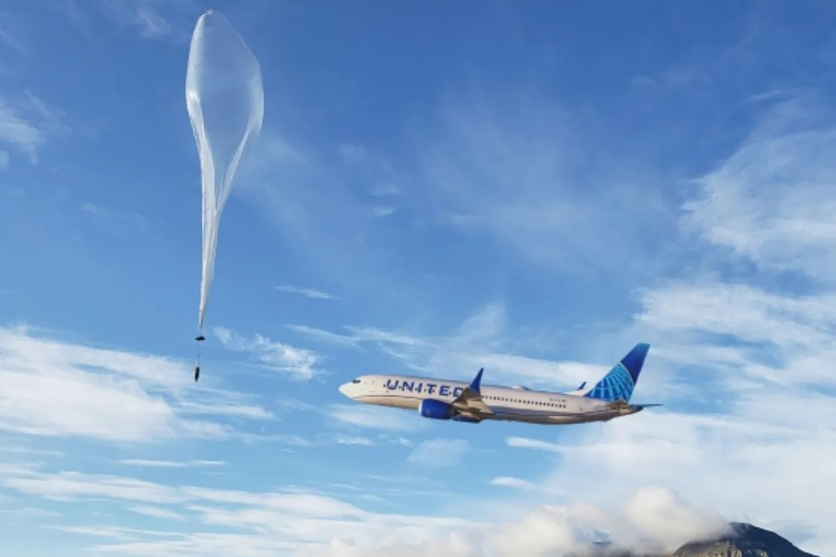 Un globo meteorológico impacta contra un Boing 737 en pleno vuelo y obliga a un aterrizaje forzoso en Utah
