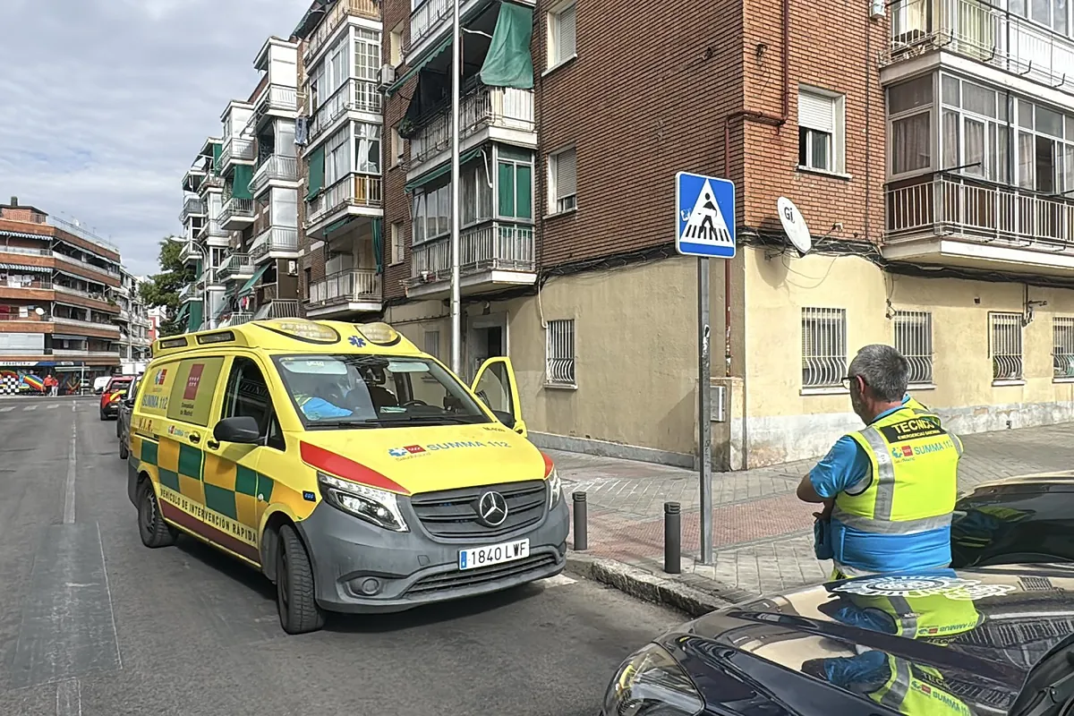 Detenido un hombre por matar a puñaladas a su expareja de 21 años en Madrid delante de su bebé