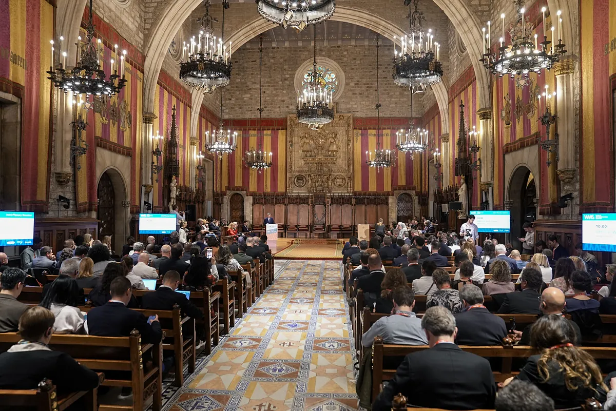 La Cumbre Mundial Metropolitana acuerda en Barcelona impulsar la vivienda asequible y avanzar hacia la neutralidad climática